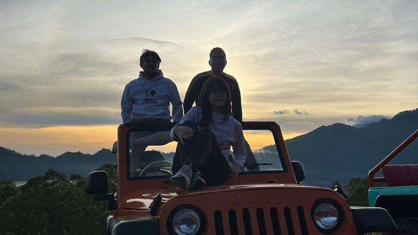 Mount Batur jeep Sunrise Black Lava Coffee Plantation Ayung River Rafting